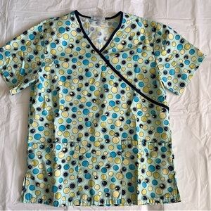 Woman’s Scrub Top